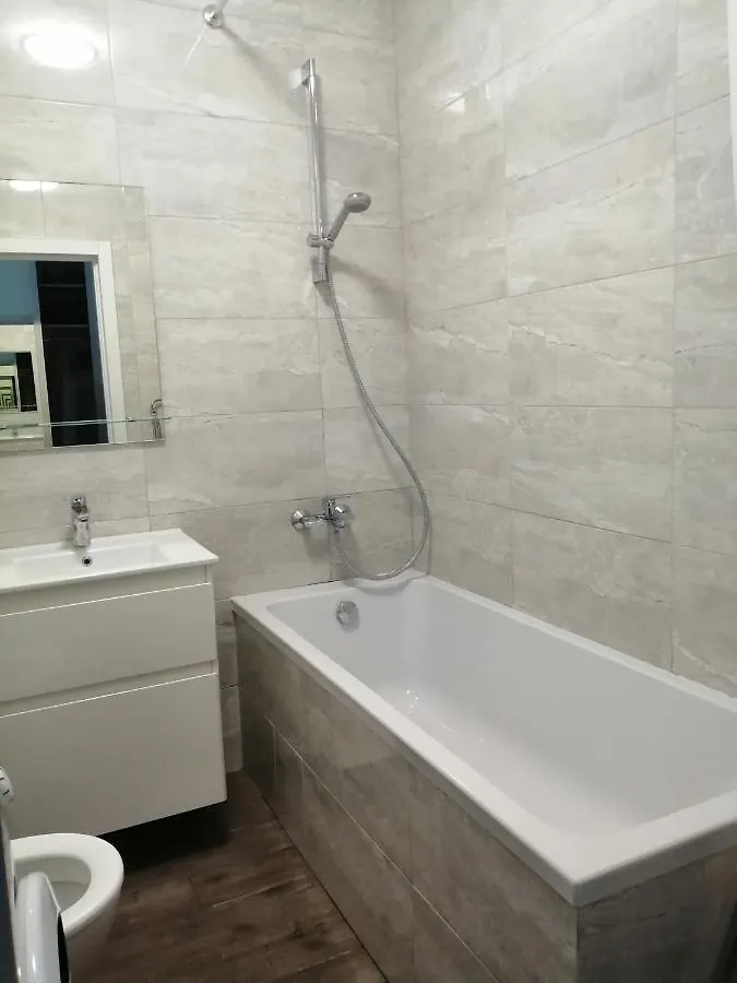 Apartamento Чудова, Стильна Студія Біля Вднг Kiev