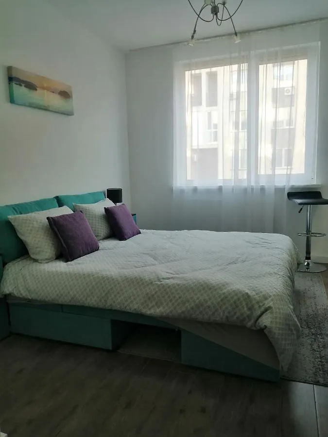 Чудова, Стильна Студія Біля Вднг Kiev Apartamento