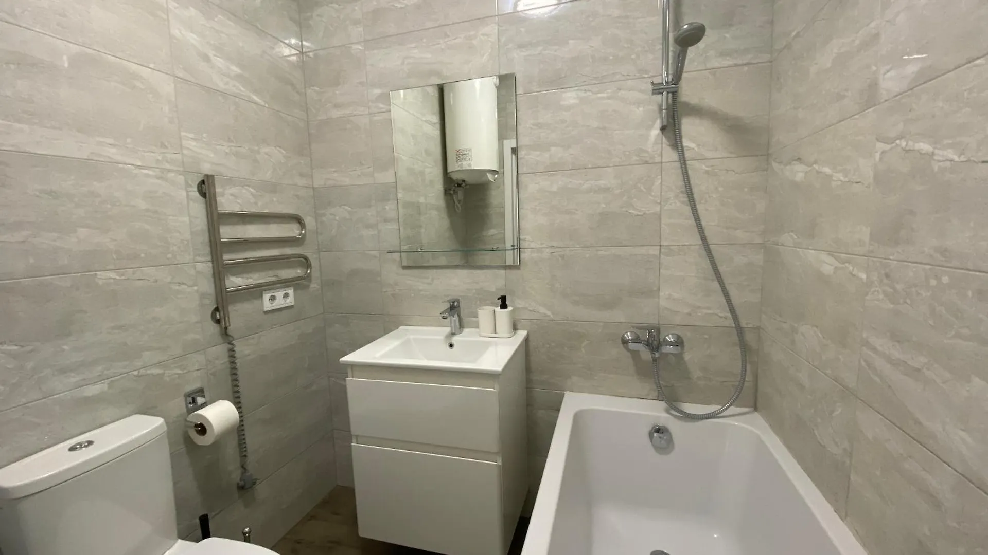 Чудова, Стильна Студія Біля Вднг Kiev Apartamento